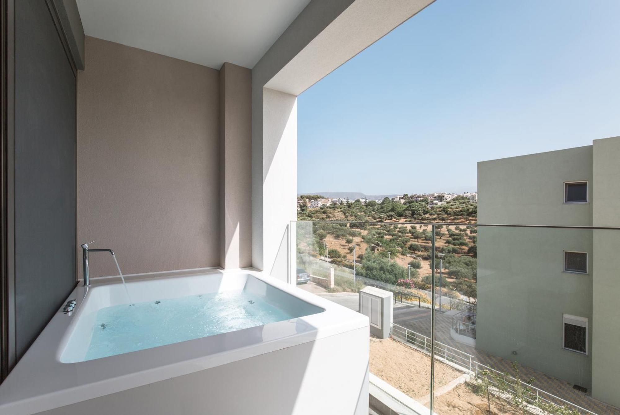 Noemie Luxury Suites Chania  Quarto foto
