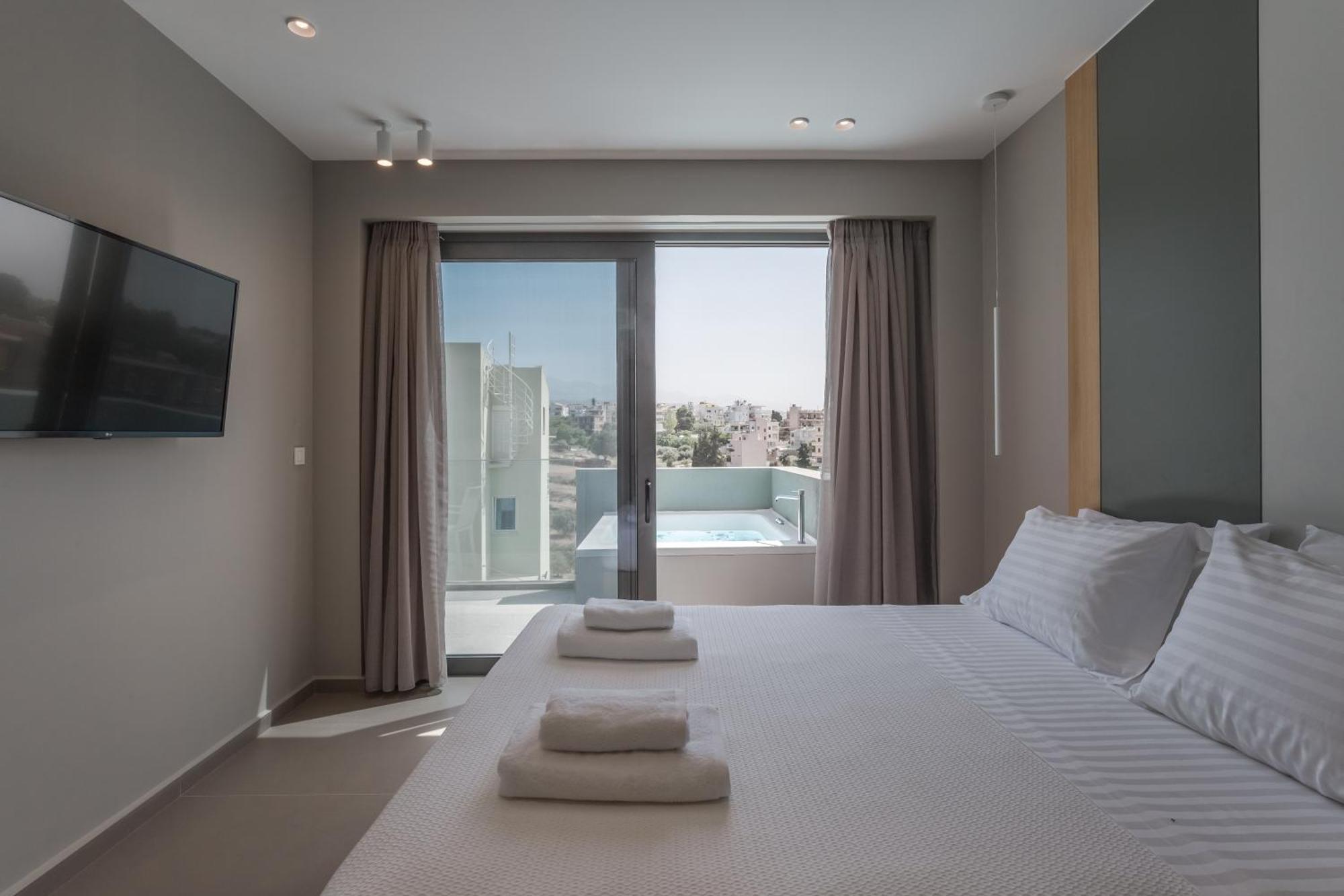 Noemie Luxury Suites Chania  Quarto foto